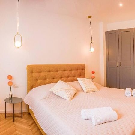 Luksuzni Apartman Ribica U Samom Centru Grada سبليت المظهر الخارجي الصورة